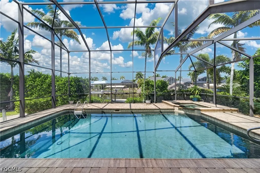 1513 SW 58th Street Cape Coral FL 33914