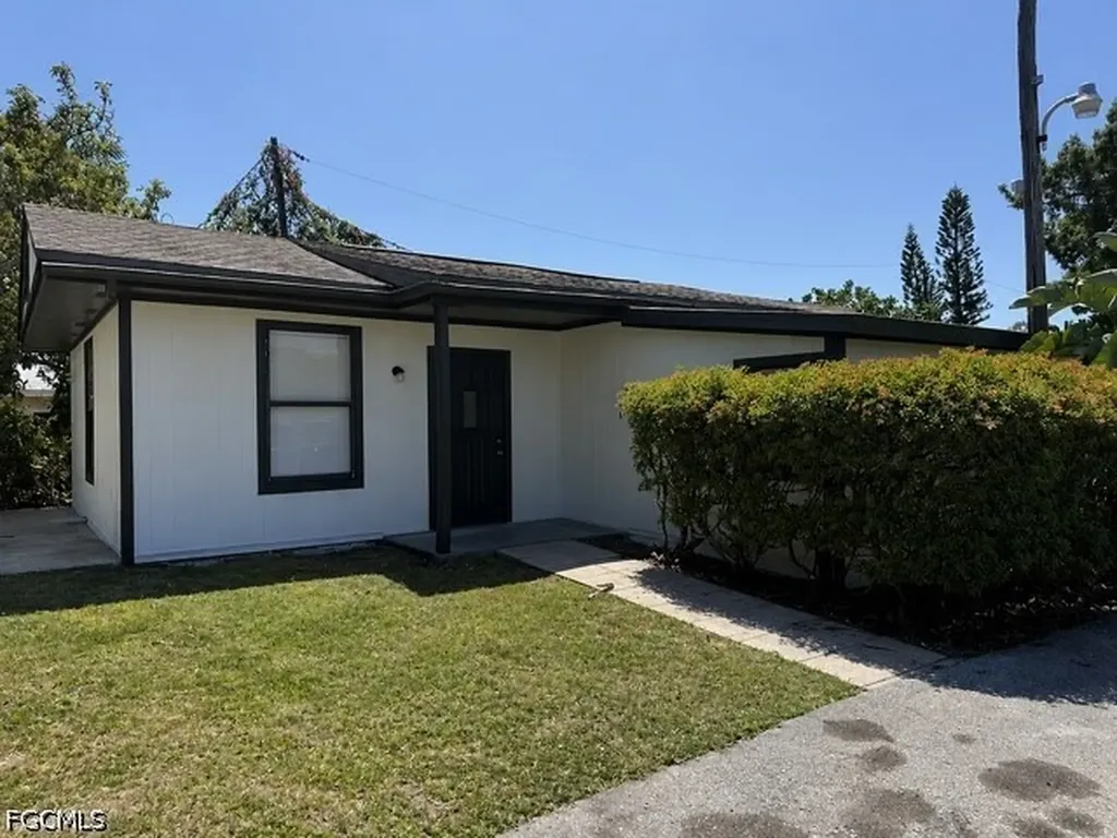 202 2nd Street Fort Myers FL 33907