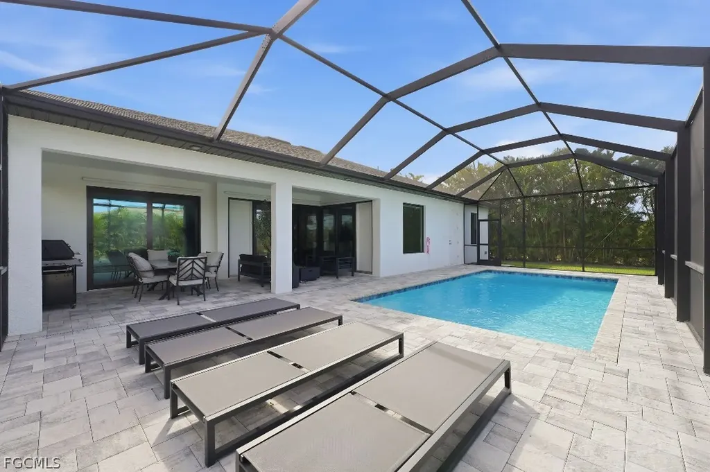 2118 SW 14th Place Cape Coral FL 33991