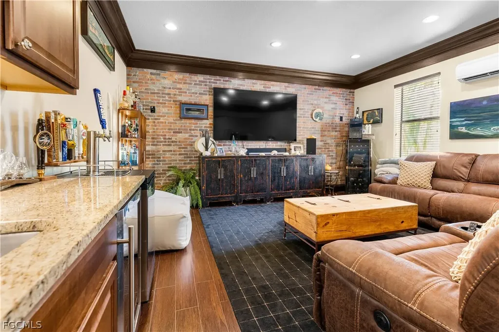 1504 Bowlees Cove Bradenton FL 34207