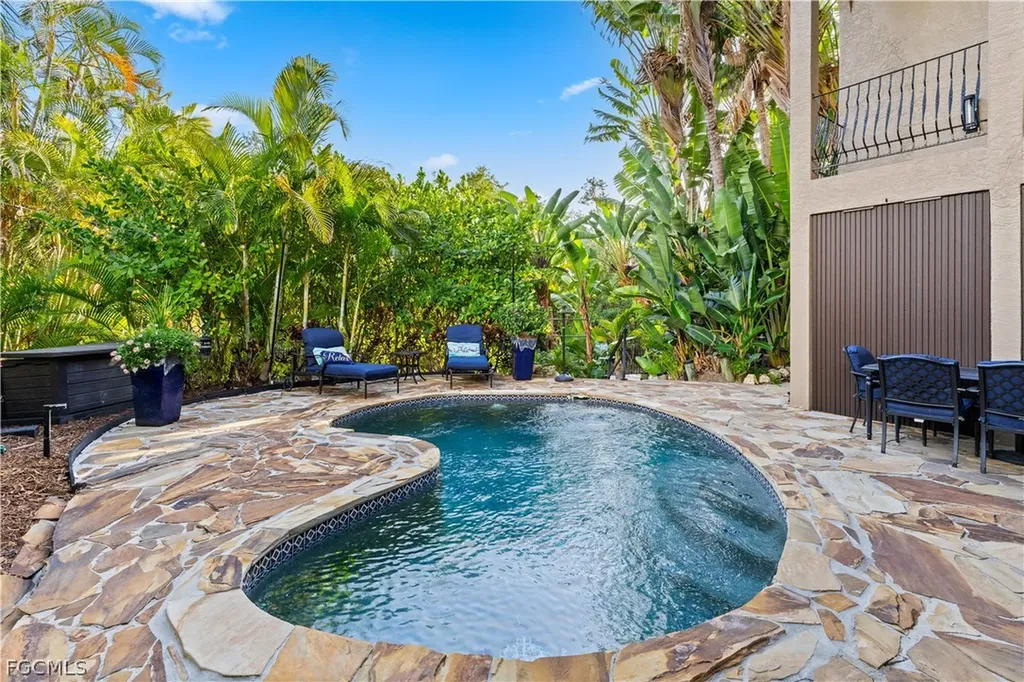 1504 Bowlees Cove Bradenton FL 34207