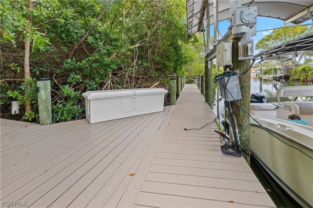 1504 Bowlees Cove Bradenton FL 34207