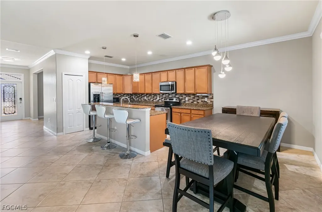 11276 Reflection Isle Boulevard Fort Myers FL 33912