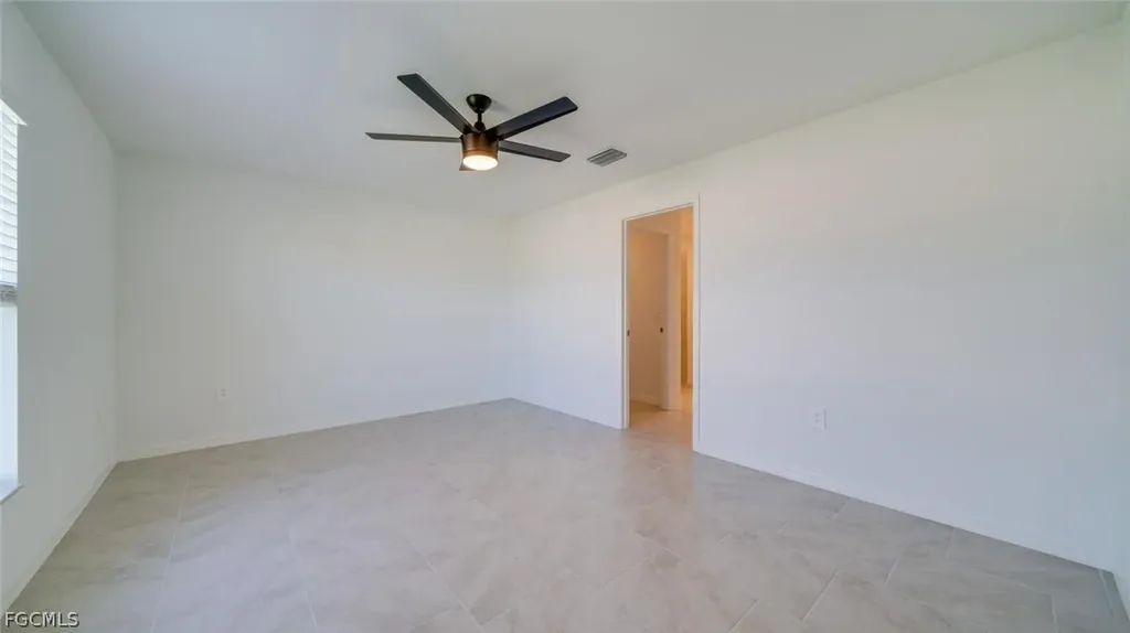 17400 Monte Isola Way North Fort Myers FL 33917