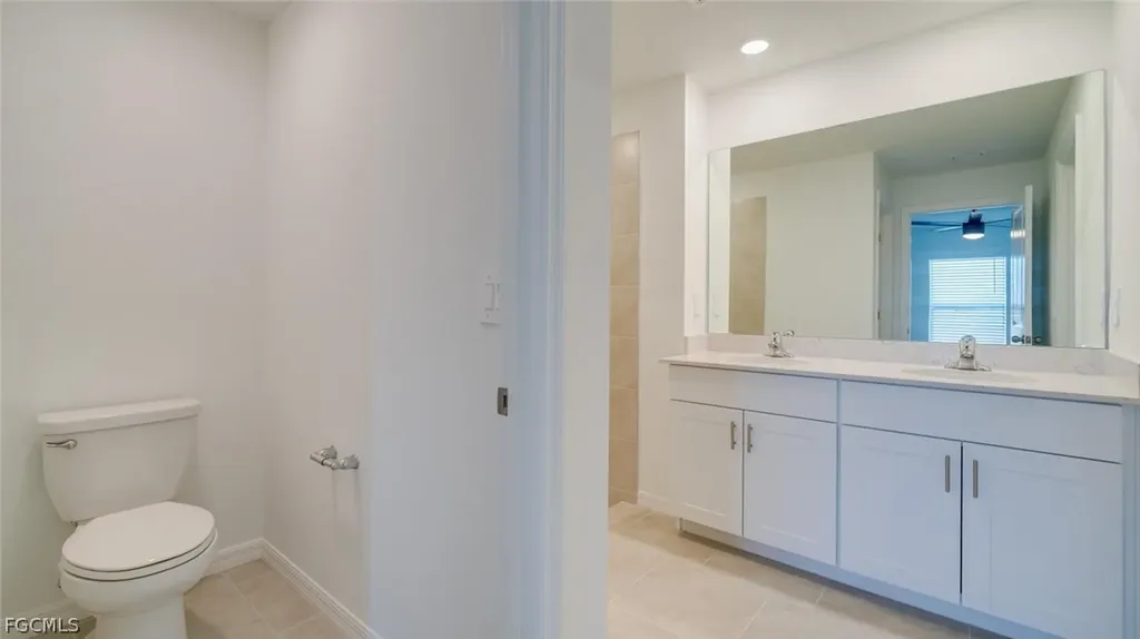 17400 Monte Isola Way North Fort Myers FL 33917