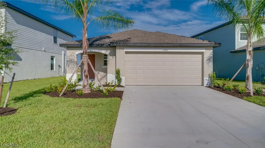 17400 Monte Isola Way North Fort Myers FL 33917