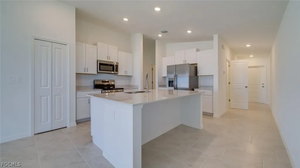 17400 Monte Isola Way North Fort Myers FL 33917