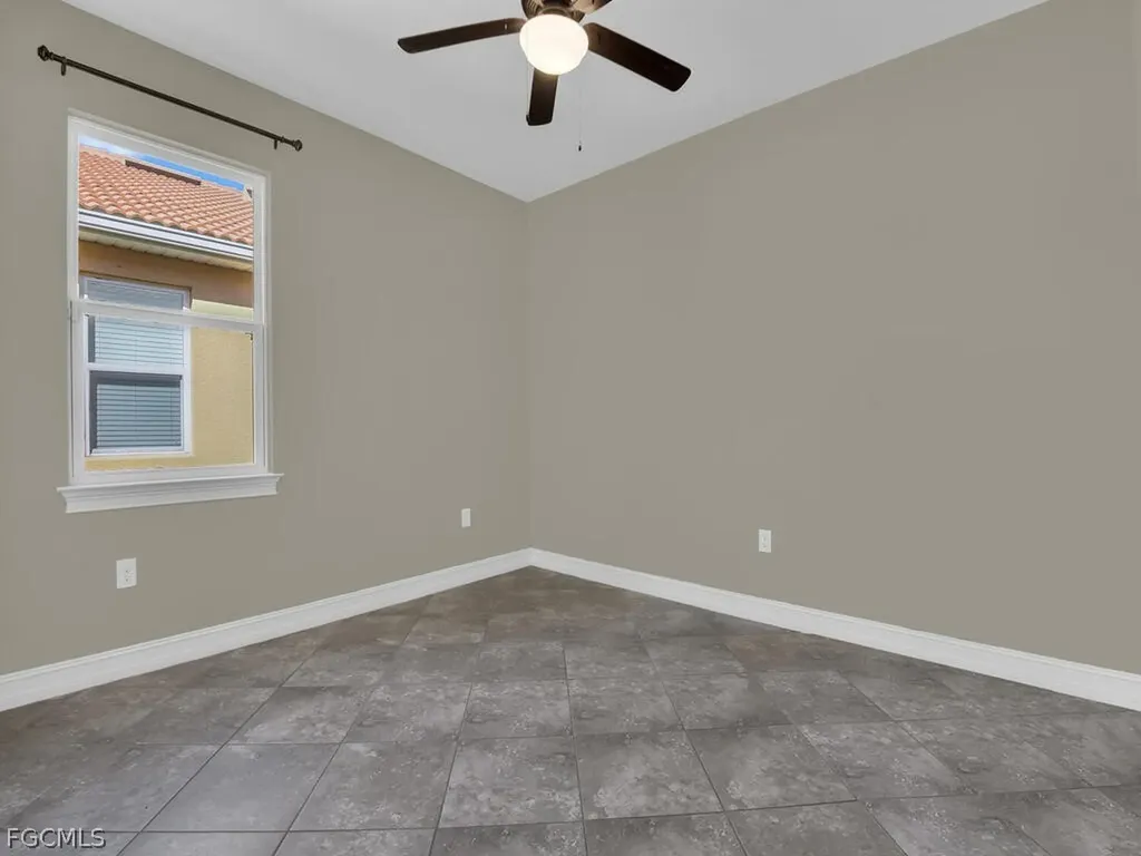 4211 Dutchess Park Road Fort Myers FL 33916