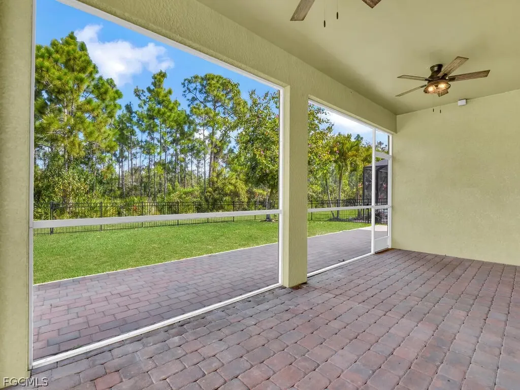 4211 Dutchess Park Road Fort Myers FL 33916