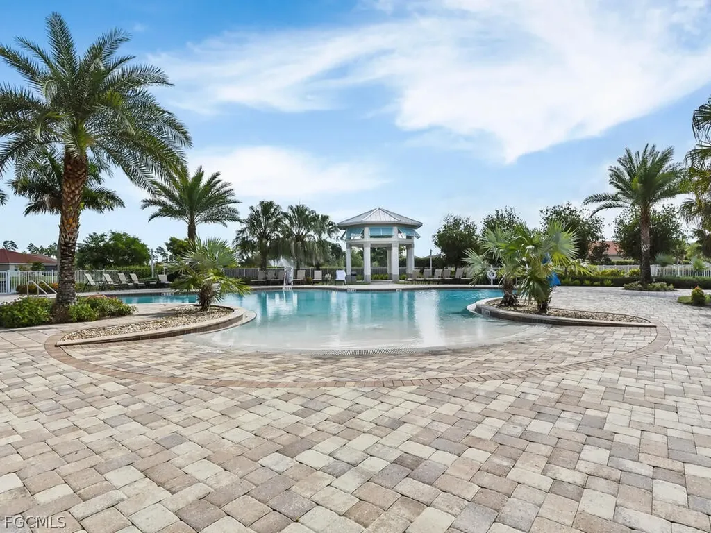 4211 Dutchess Park Road Fort Myers FL 33916