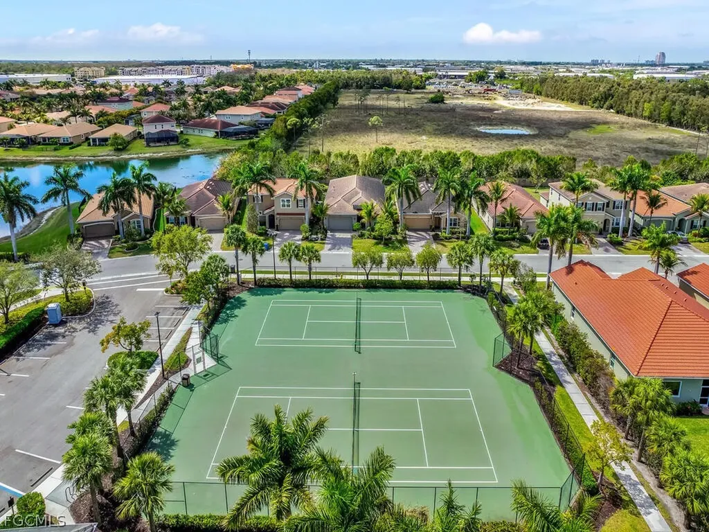 4211 Dutchess Park Road Fort Myers FL 33916