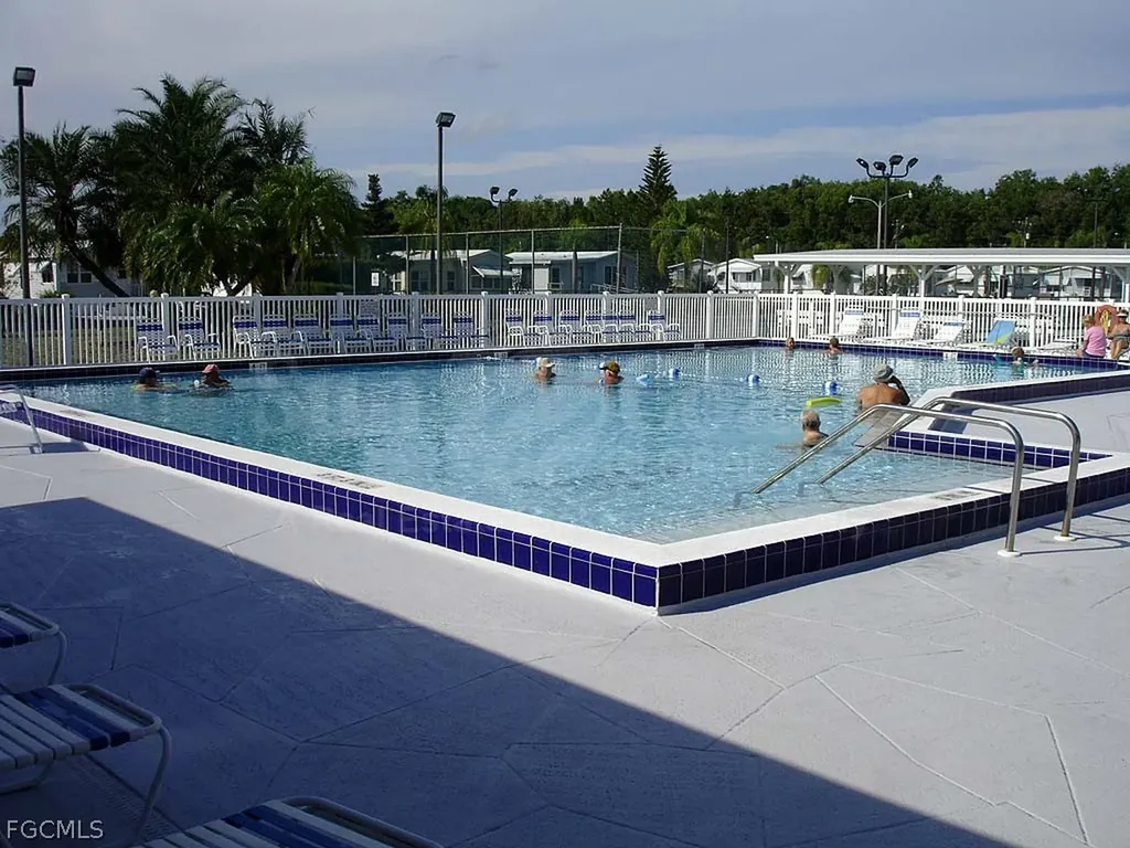 6 Fountain View Boulevard North Fort Myers FL 33903