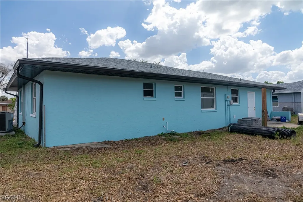 4811 Zana Drive Fort Myers FL 33905