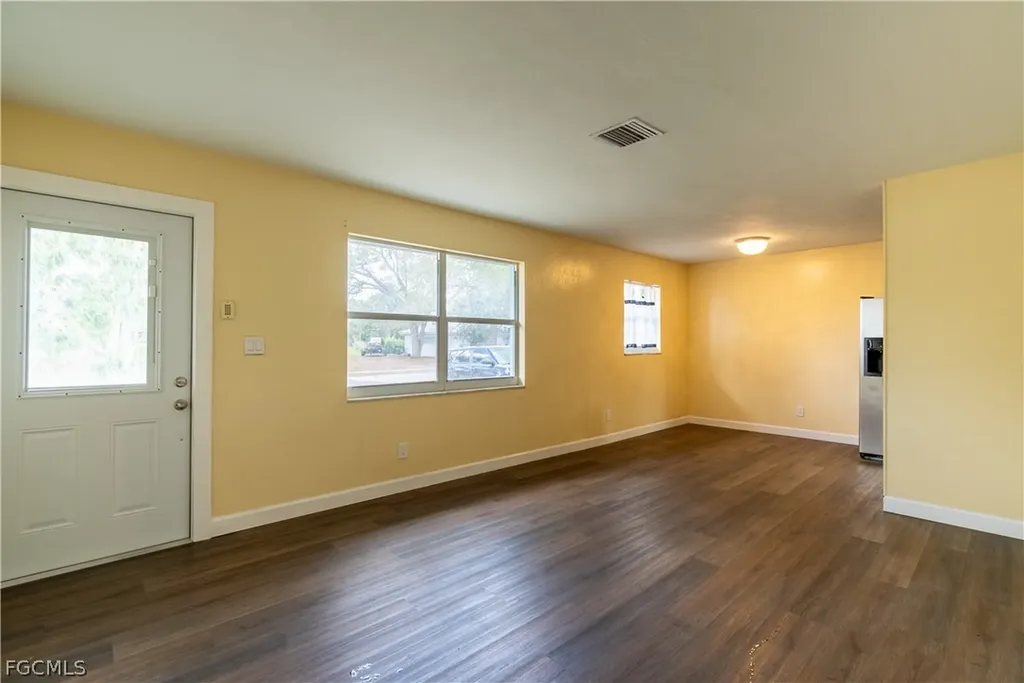 4811 Zana Drive Fort Myers FL 33905