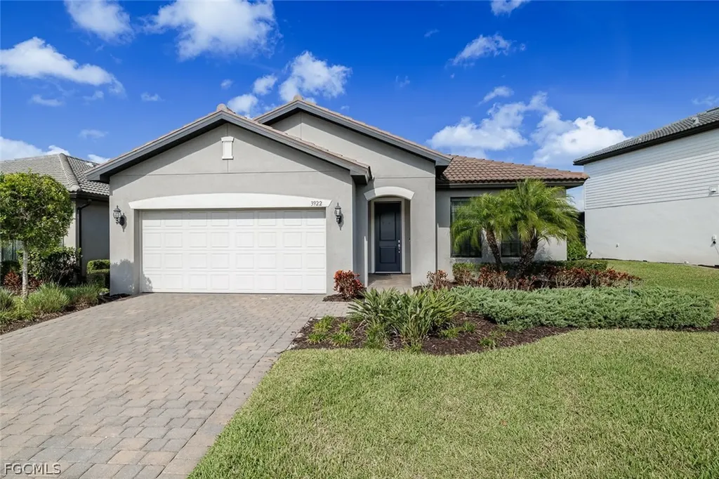 3922 Spotted Eagle Way Fort Myers FL 33966