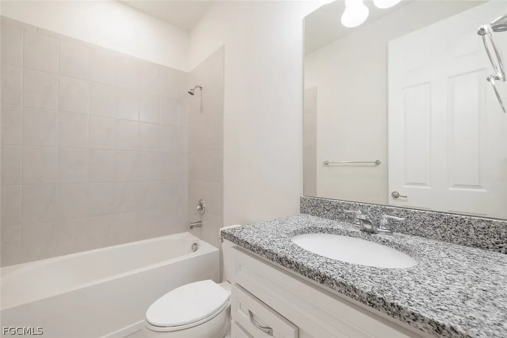 3922 Spotted Eagle Way Fort Myers FL 33966