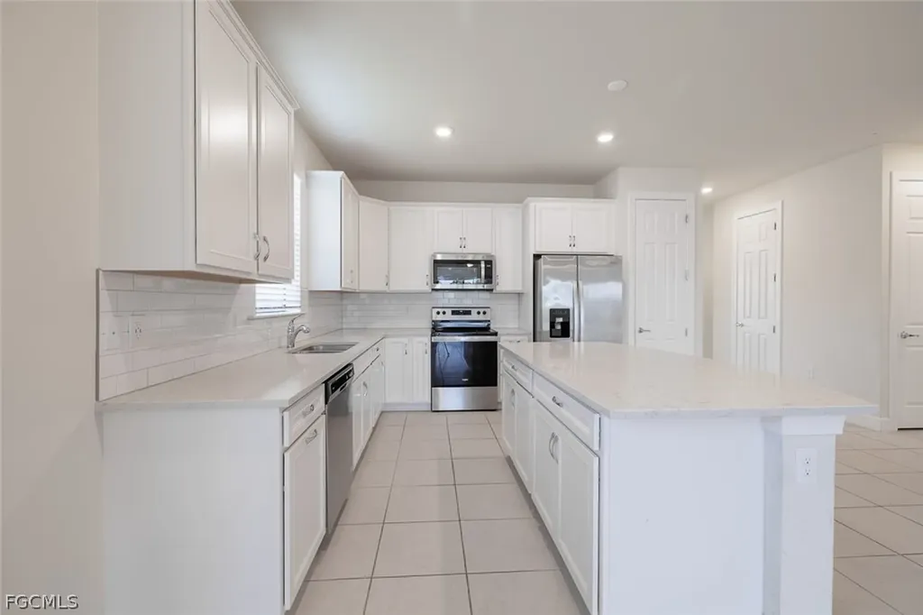 3922 Spotted Eagle Way Fort Myers FL 33966