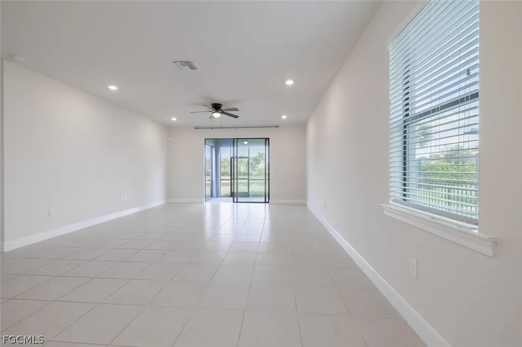 3922 Spotted Eagle Way Fort Myers FL 33966