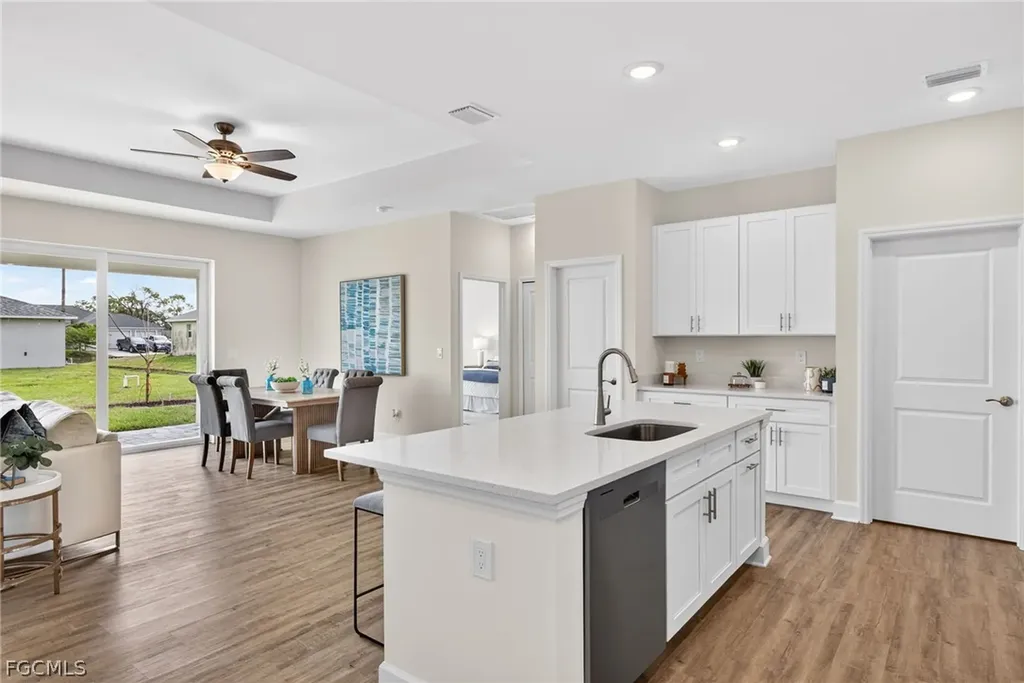 2553 NW 20th Avenue Cape Coral FL 33993
