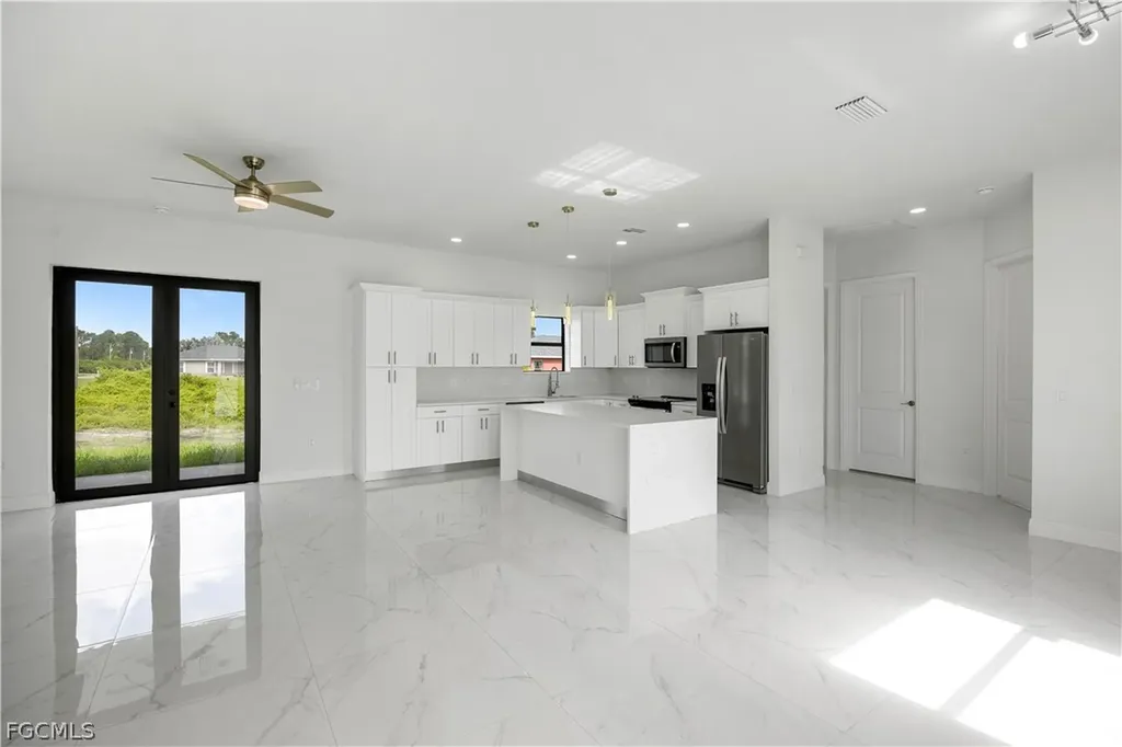 744 Oakridge Avenue S Lehigh Acres FL 33974
