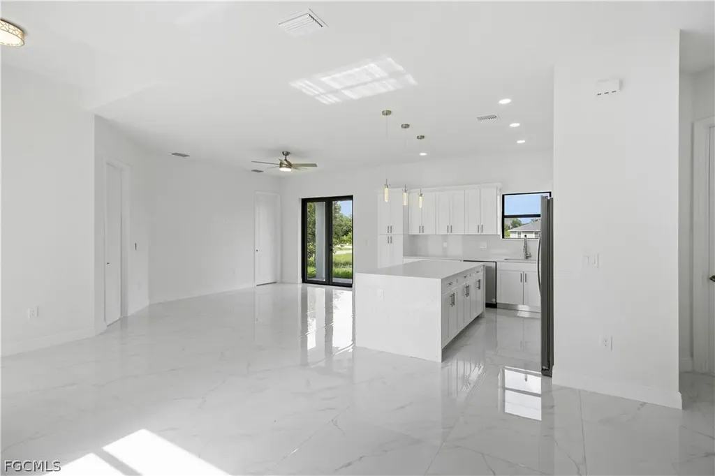 744 Oakridge Avenue S Lehigh Acres FL 33974