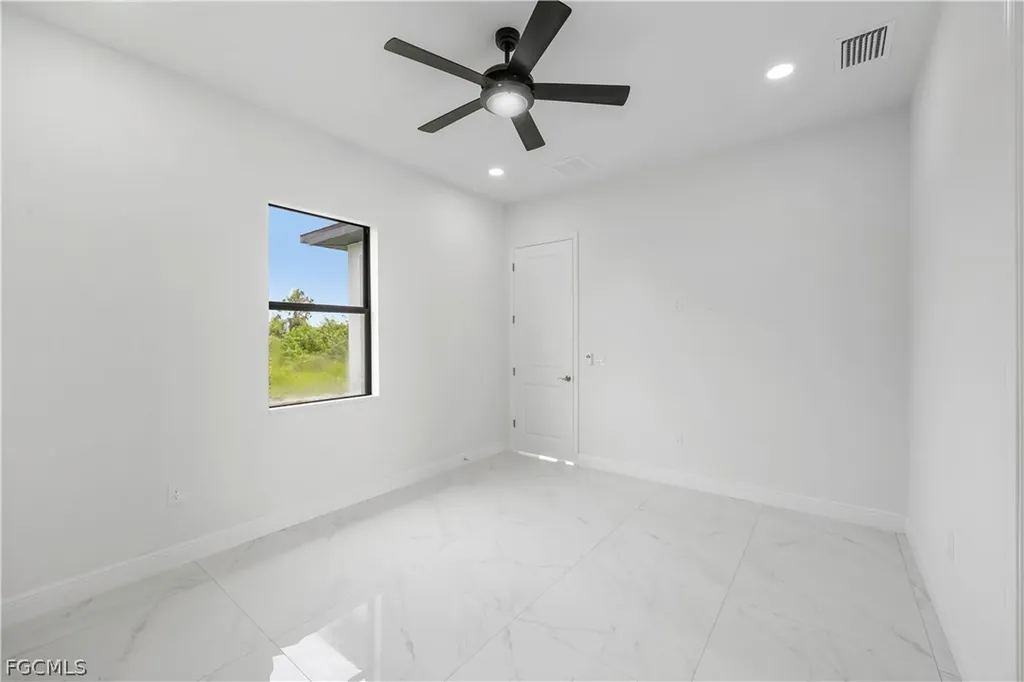 744 Oakridge Avenue S Lehigh Acres FL 33974