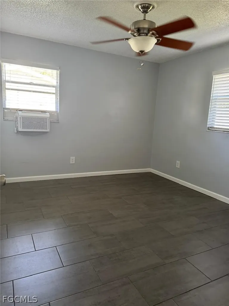 698 Muscogee Drive North Fort Myers FL 33903