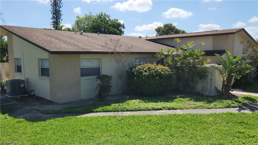 6182 Principia Drive Fort Myers FL 33919