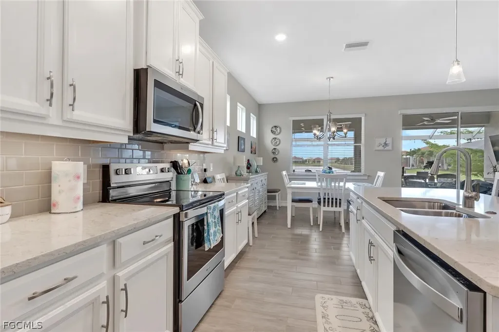 3272 Birch Tree Lane Alva FL 33920