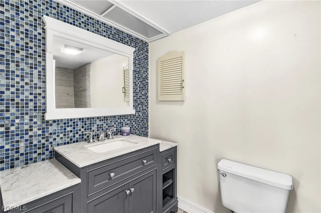 780 S Mccall Road Englewood FL 34223