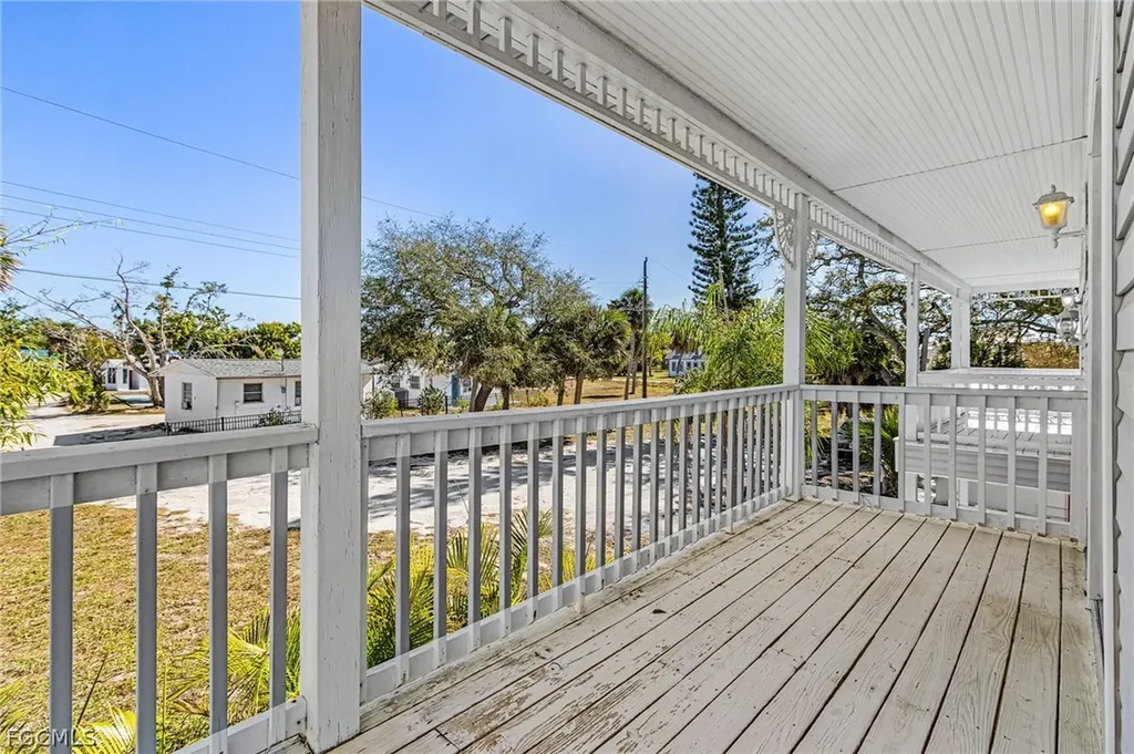 780 S Mccall Road Englewood FL 34223