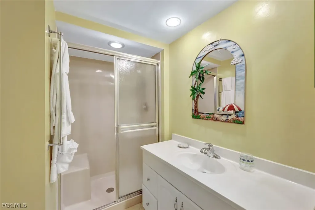 979 E Gulf Drive Sanibel FL 33957