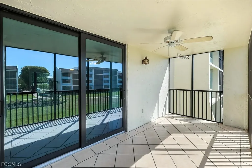979 E Gulf Drive Sanibel FL 33957