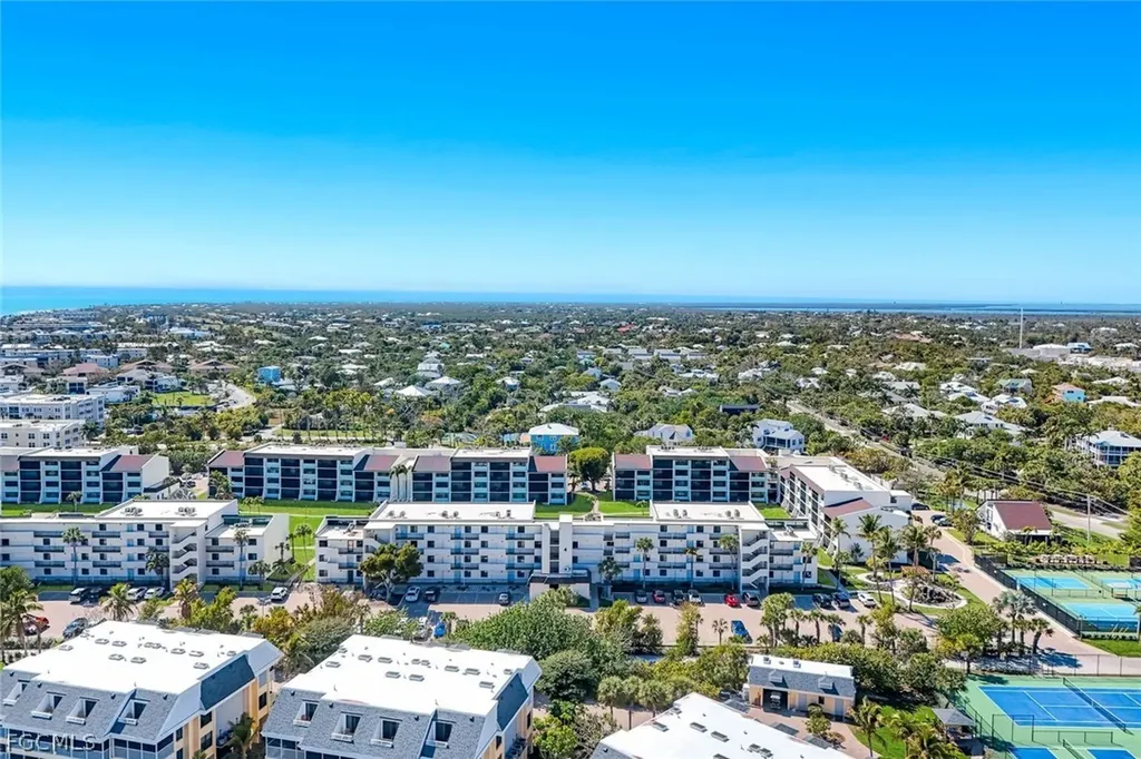 979 E Gulf Drive Sanibel FL 33957