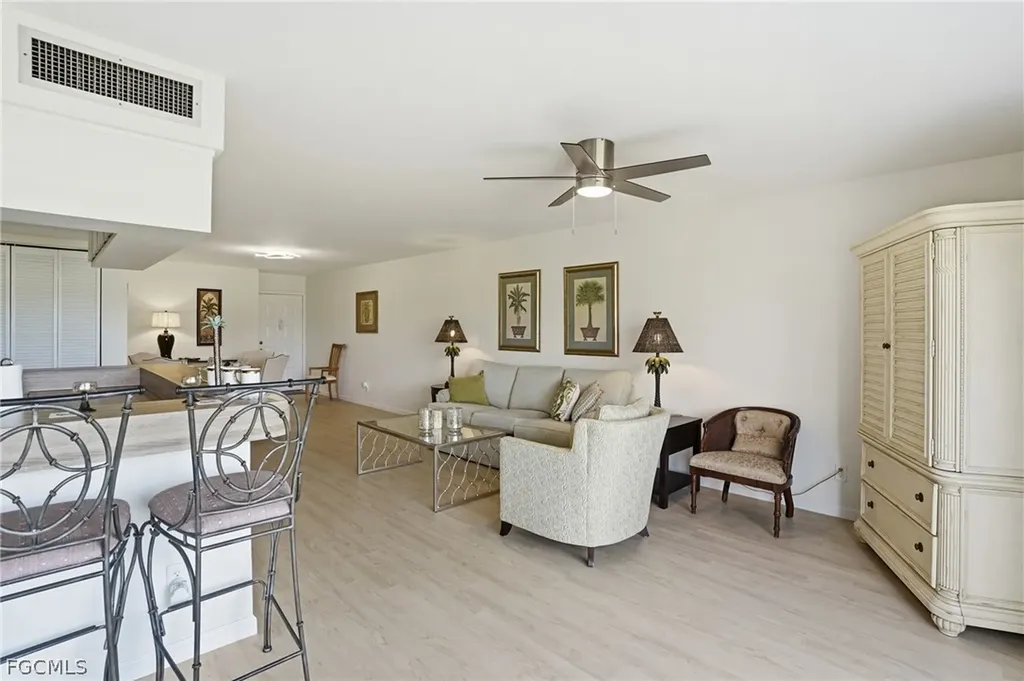 5585 Trailwinds Drive Fort Myers FL 33907