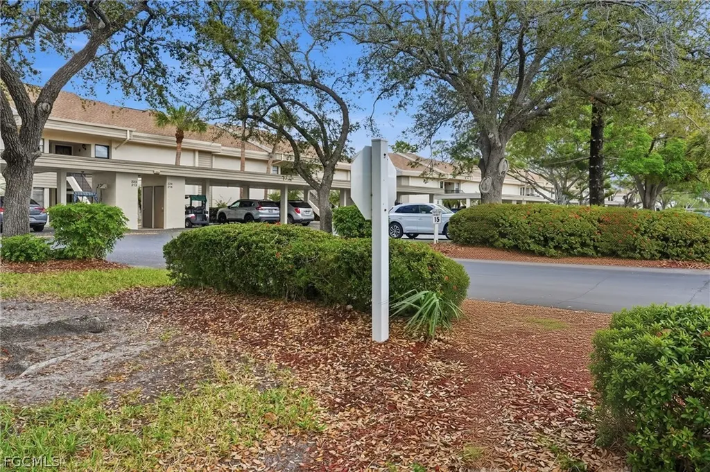 5585 Trailwinds Drive Fort Myers FL 33907
