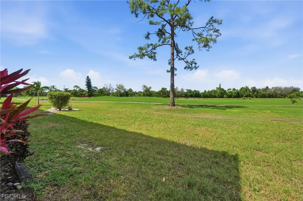 5585 Trailwinds Drive Fort Myers FL 33907