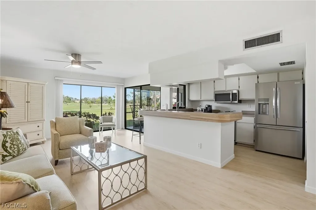5585 Trailwinds Drive Fort Myers FL 33907