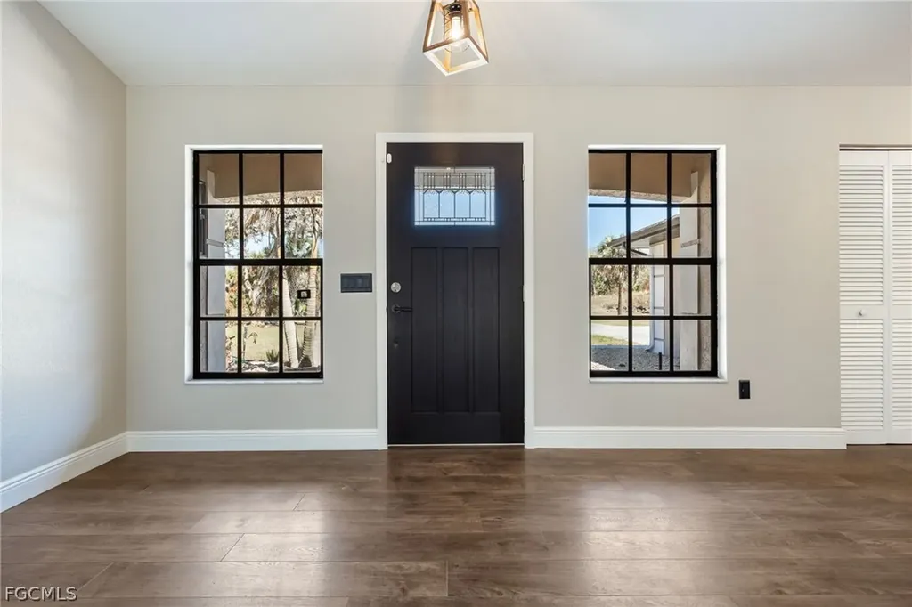 18890 Fox Run Road Alva FL 33920