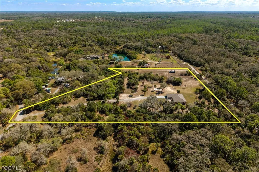 18890 Fox Run Road Alva FL 33920