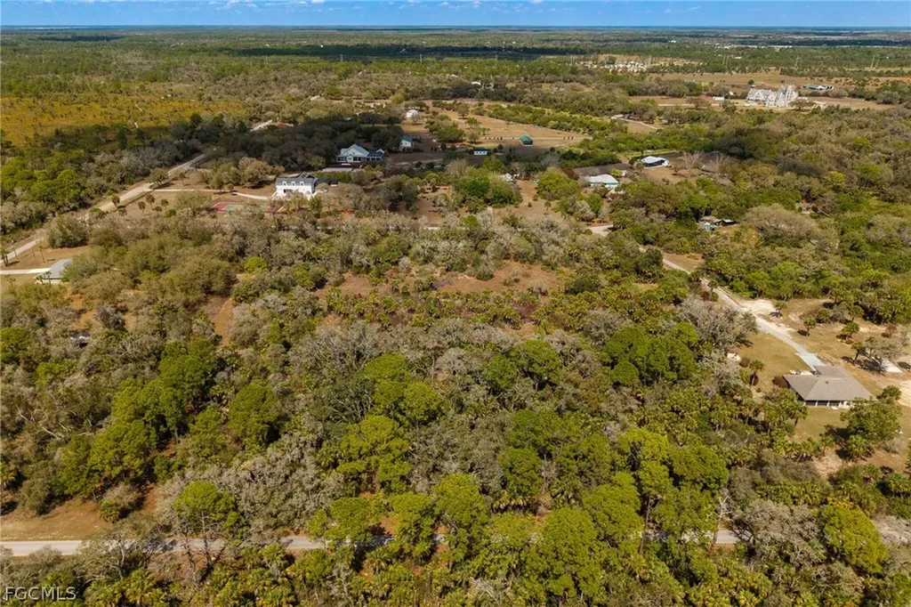 3751 Bateman Road Alva FL 33920