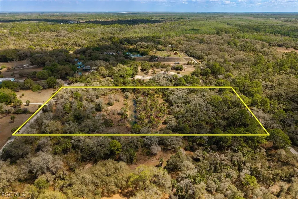 3751 Bateman Road Alva FL 33920
