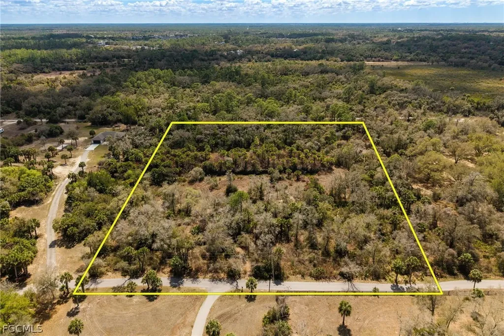 3751 Bateman Road Alva FL 33920