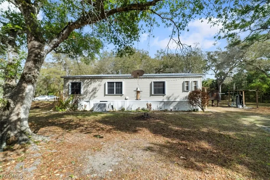 545 & 535 S Fronda Street Clewiston FL 33440