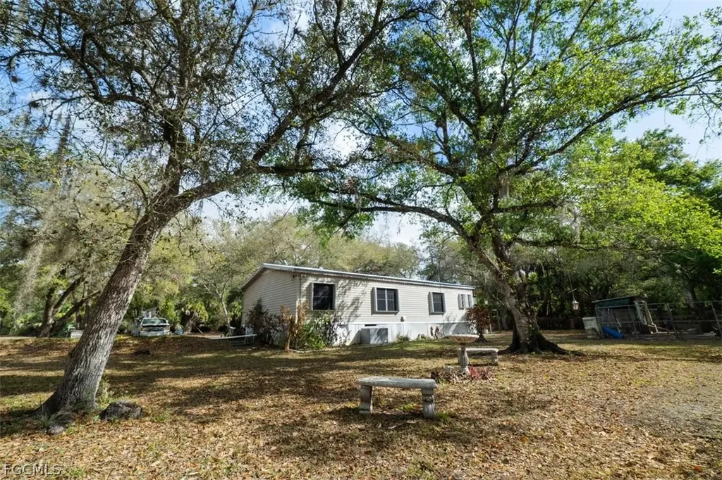 545 & 535 S Fronda Street Clewiston FL 33440