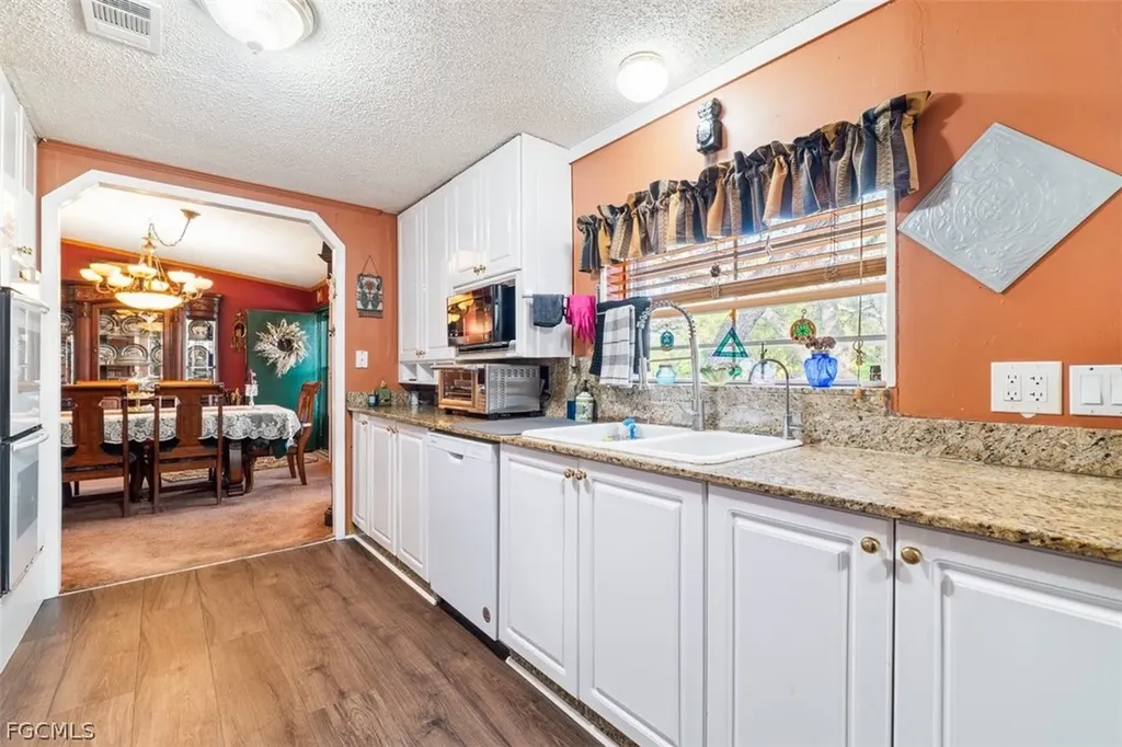 545 & 535 S Fronda Street Clewiston FL 33440