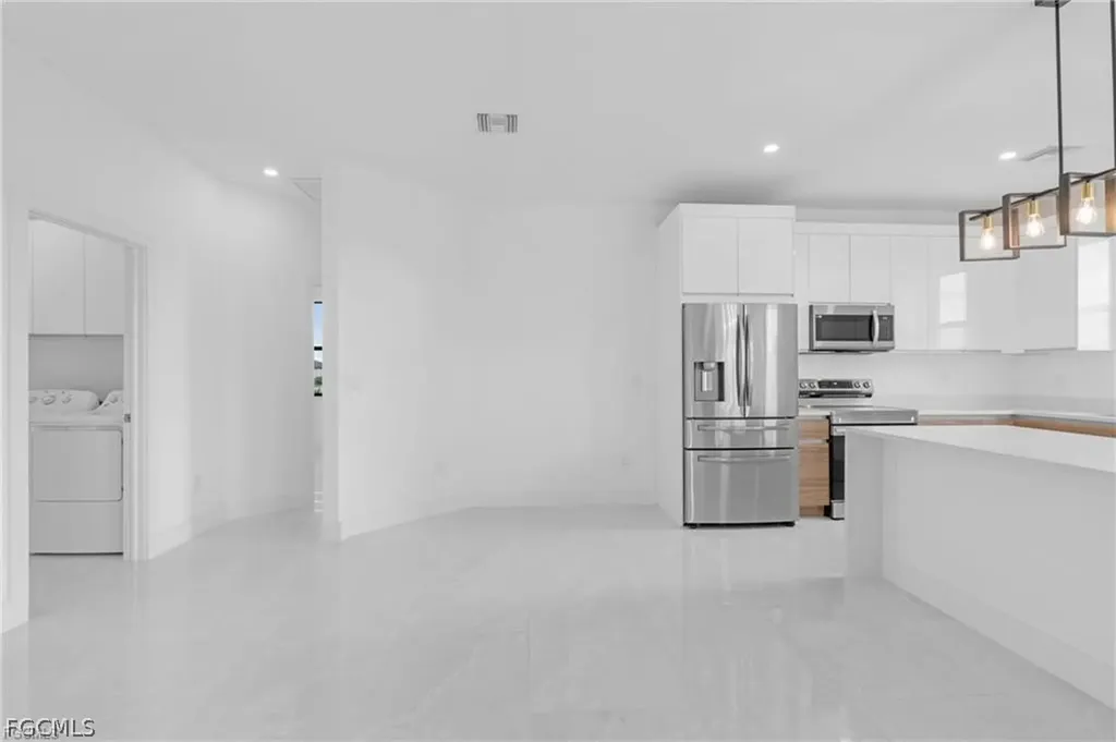 2001 NW 25th Avenue Cape Coral FL 33993