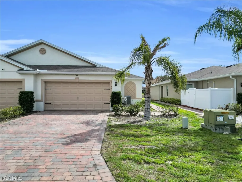 10756 Crossback Lane Lehigh Acres FL 33936