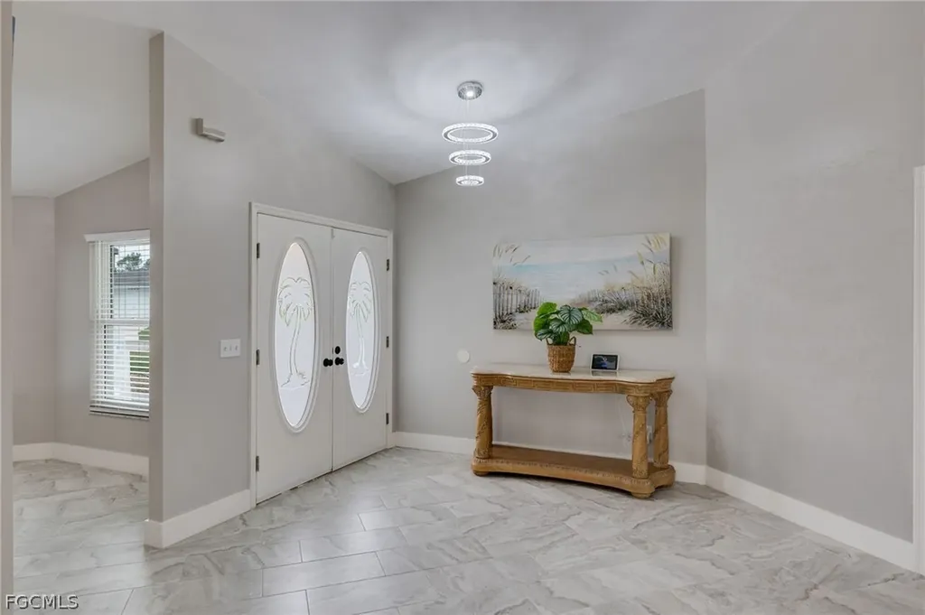 2244 SW 28th Street Cape Coral FL 33914