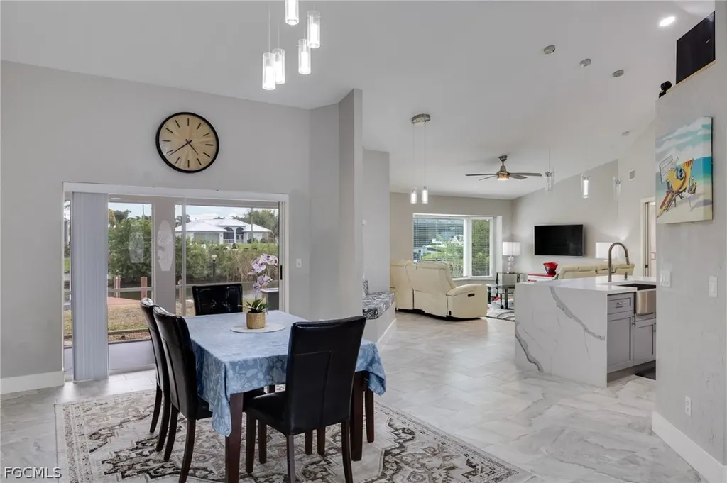 2244 SW 28th Street Cape Coral FL 33914